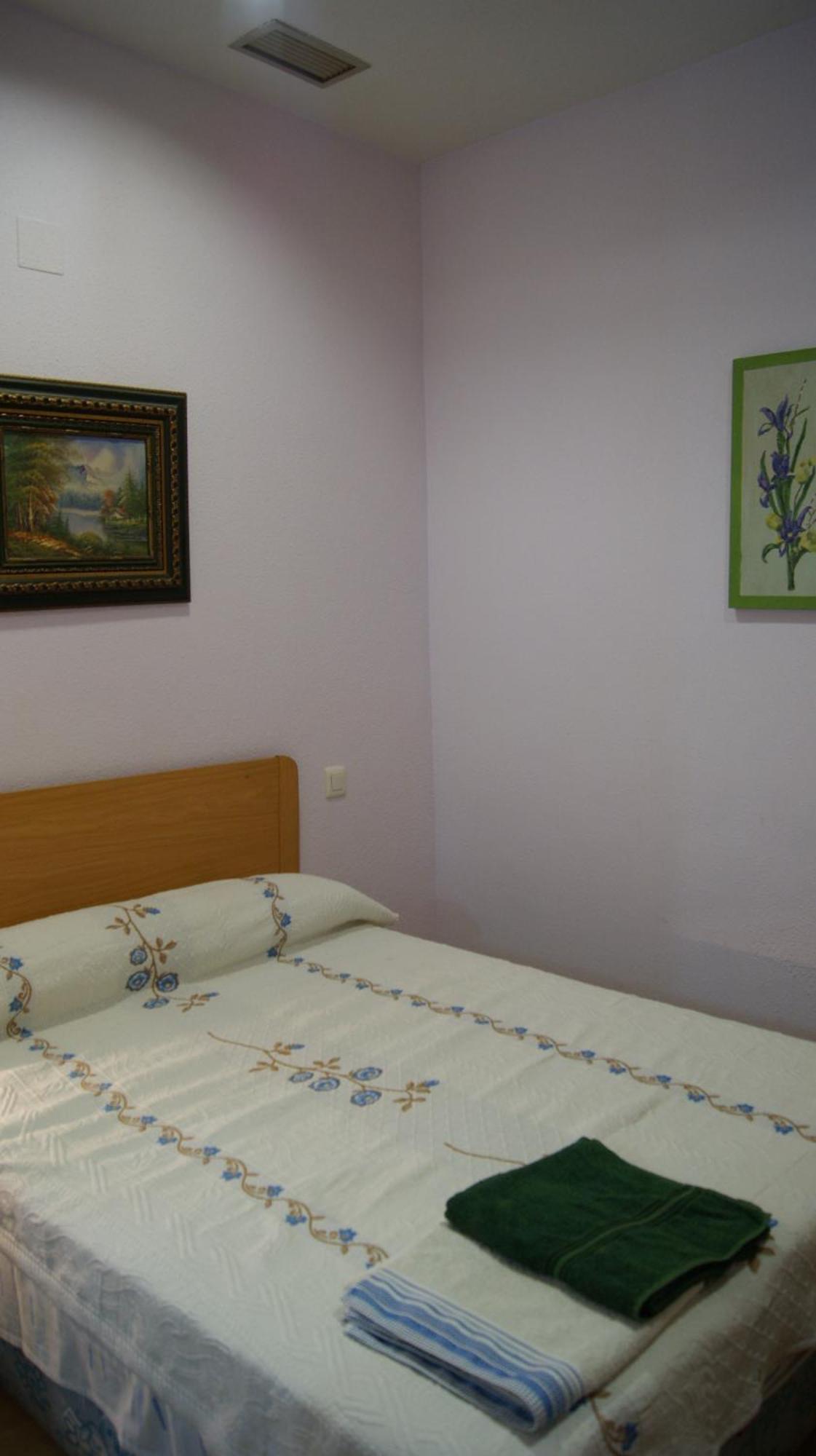 فندق Casa Huesped Magdalena مدريد المظهر الخارجي الصورة