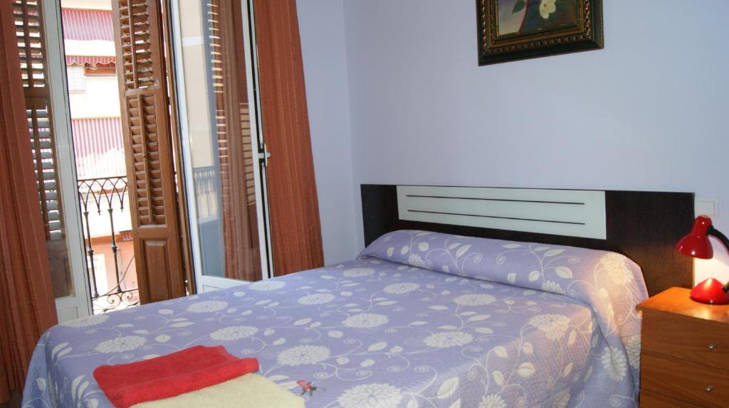 فندق Casa Huesped Magdalena مدريد الغرفة الصورة