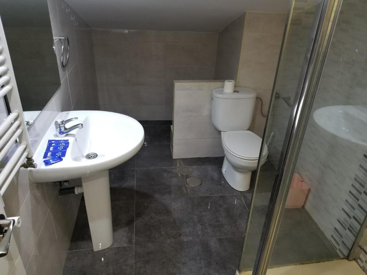 فندق Casa Huesped Magdalena مدريد المظهر الخارجي الصورة