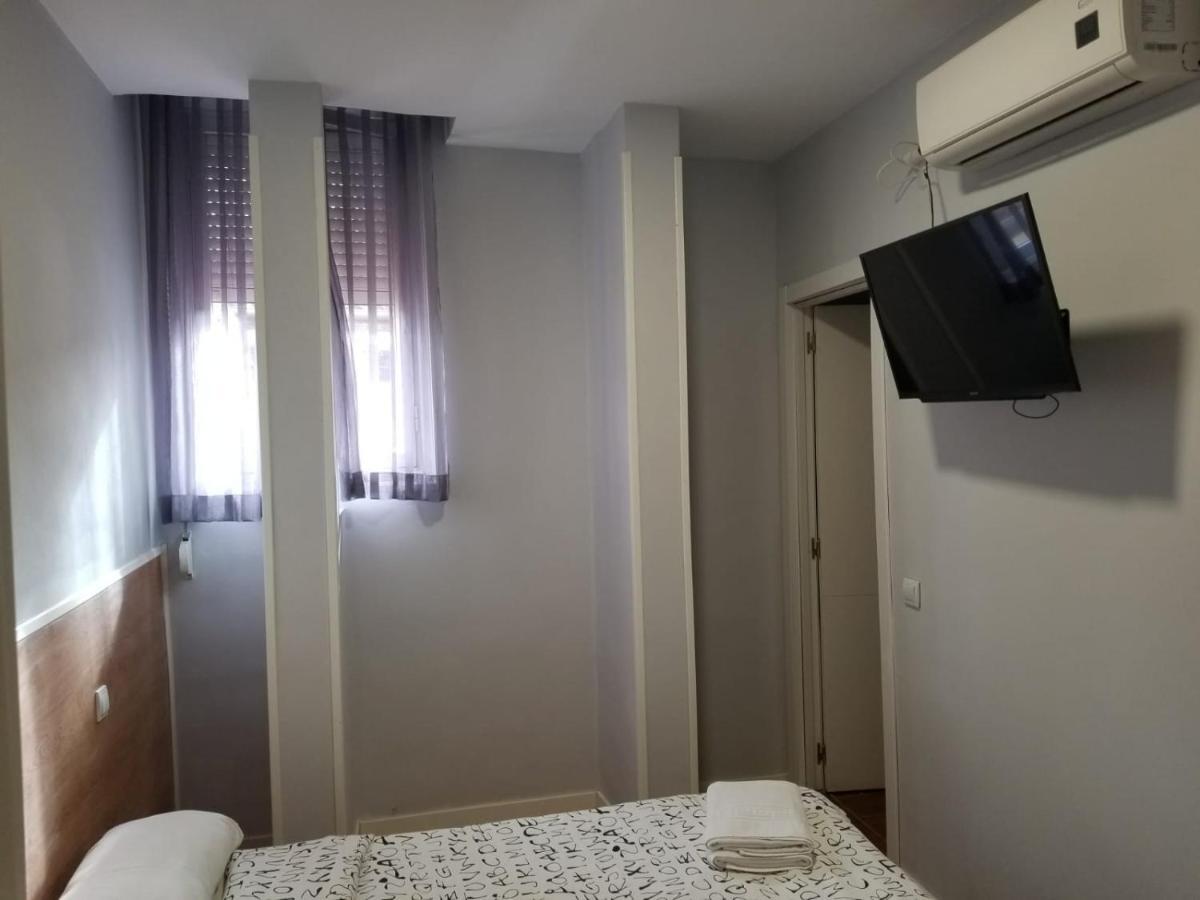 فندق Casa Huesped Magdalena مدريد المظهر الخارجي الصورة